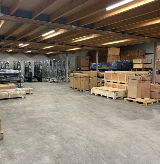 Distribution and pick-up warehouse 20 minutes from Amsterdam - The Netherlands